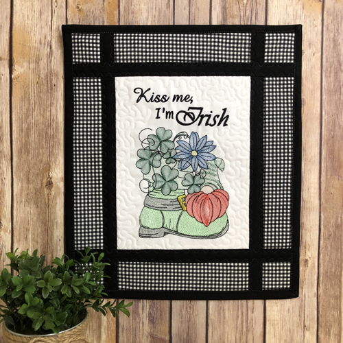 Kiss Me I’m Irish Wall Hanging