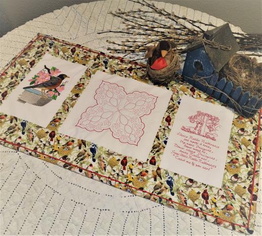 Spring Robin Tablerunner