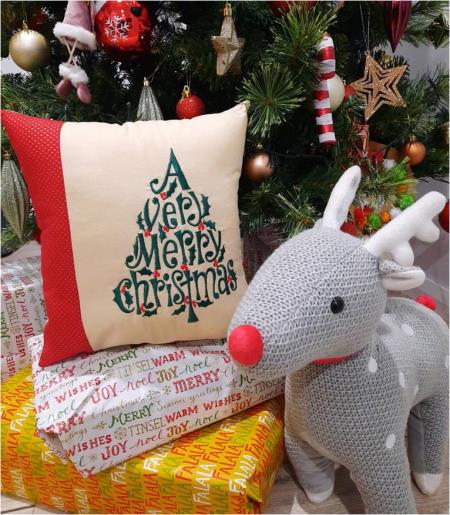 A Very Merry Christmas Cushion