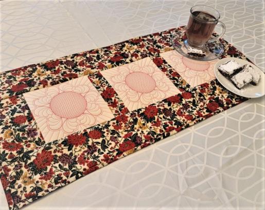 Starburst Feathers Table Runner