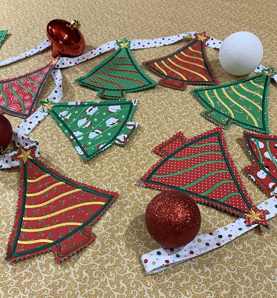 Christmas Tree Garland
