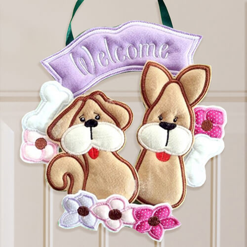 ITH Dog Wreath with a welcome Banner