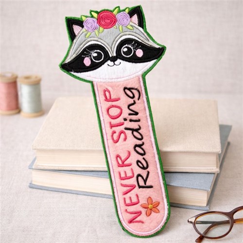 ITH Raccoon Bookmark – Never Stop Reading